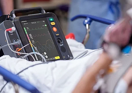 LP35_cath-lab-usage_587x320