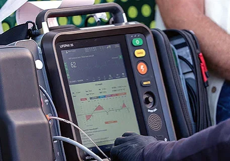 LP35_touchscreen-bench-use_587x320